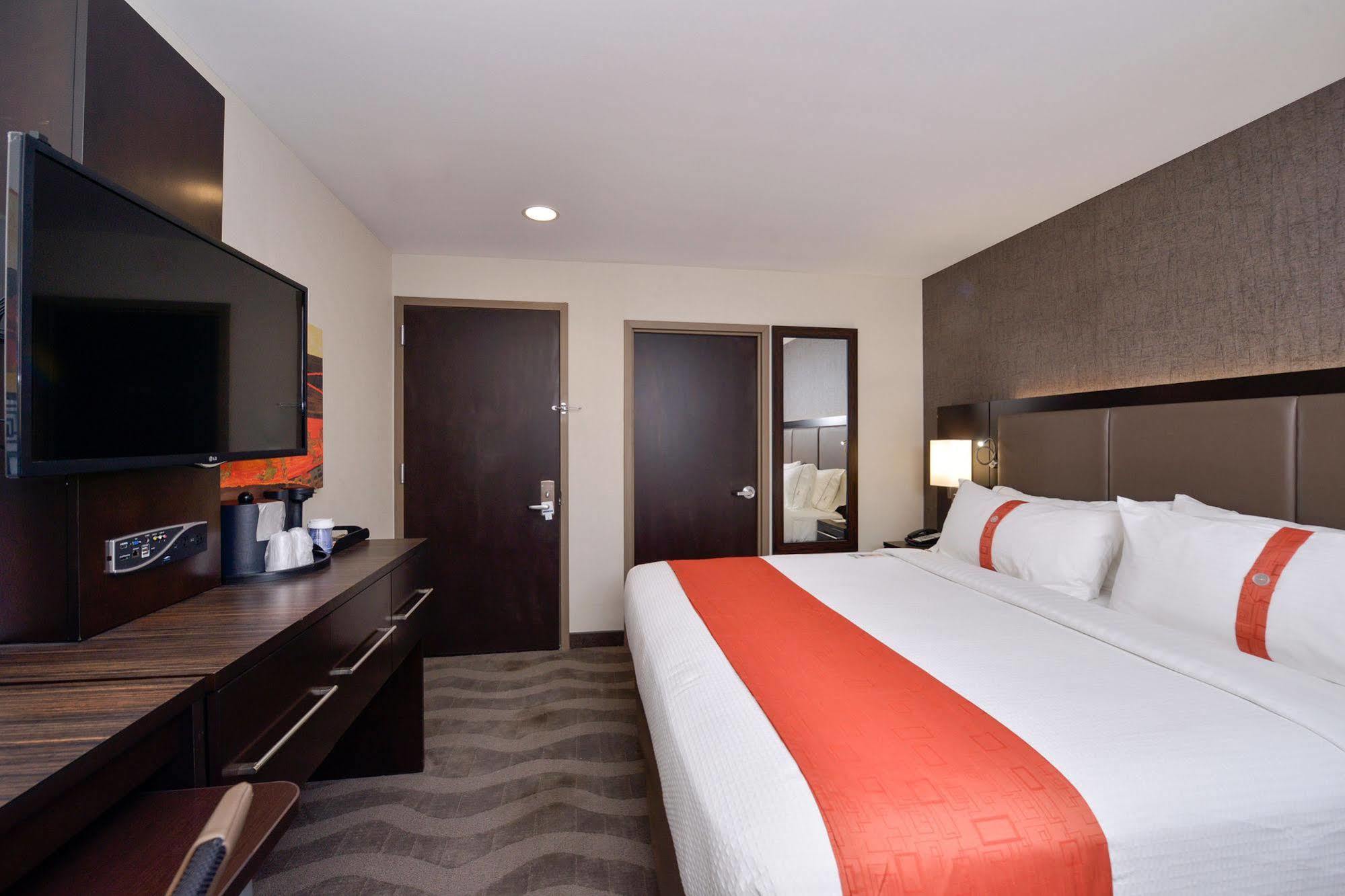 Holiday Inn New York-Jfk Airport Area, An Ihg Hotel Esterno foto